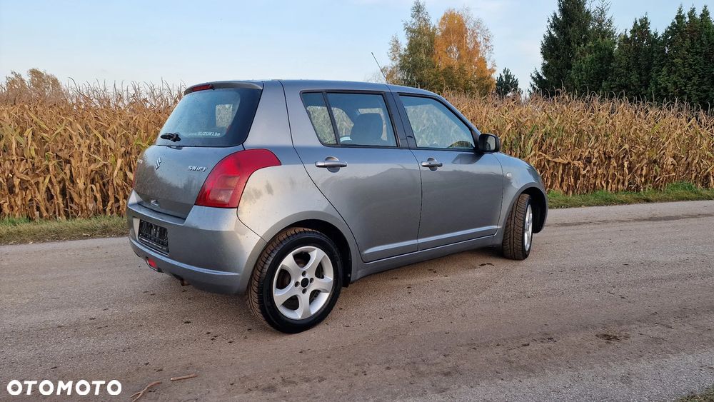 Suzuki Swift - 5