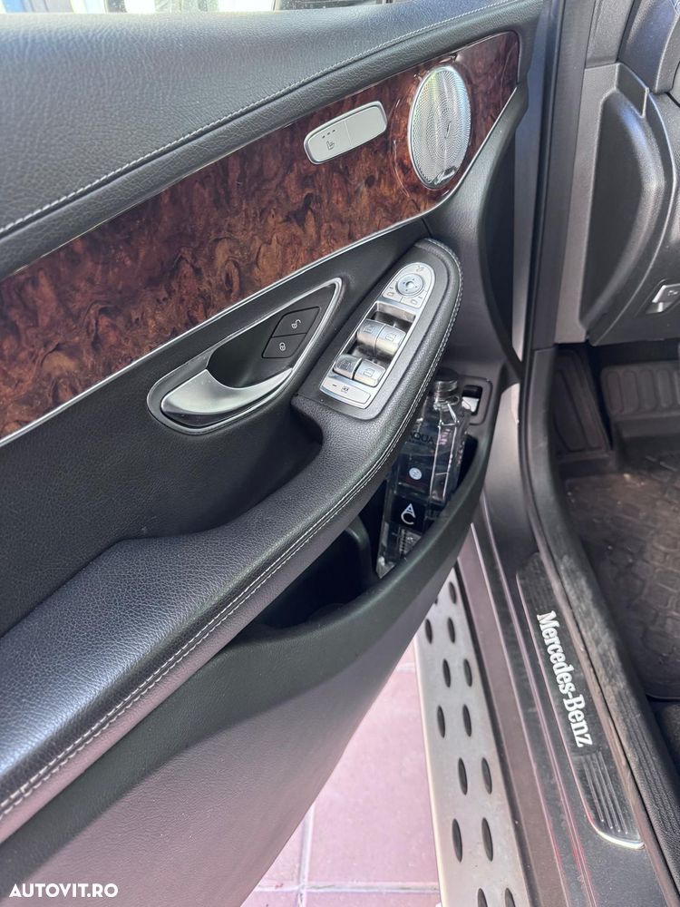 Mercedes-Benz GLC - 23