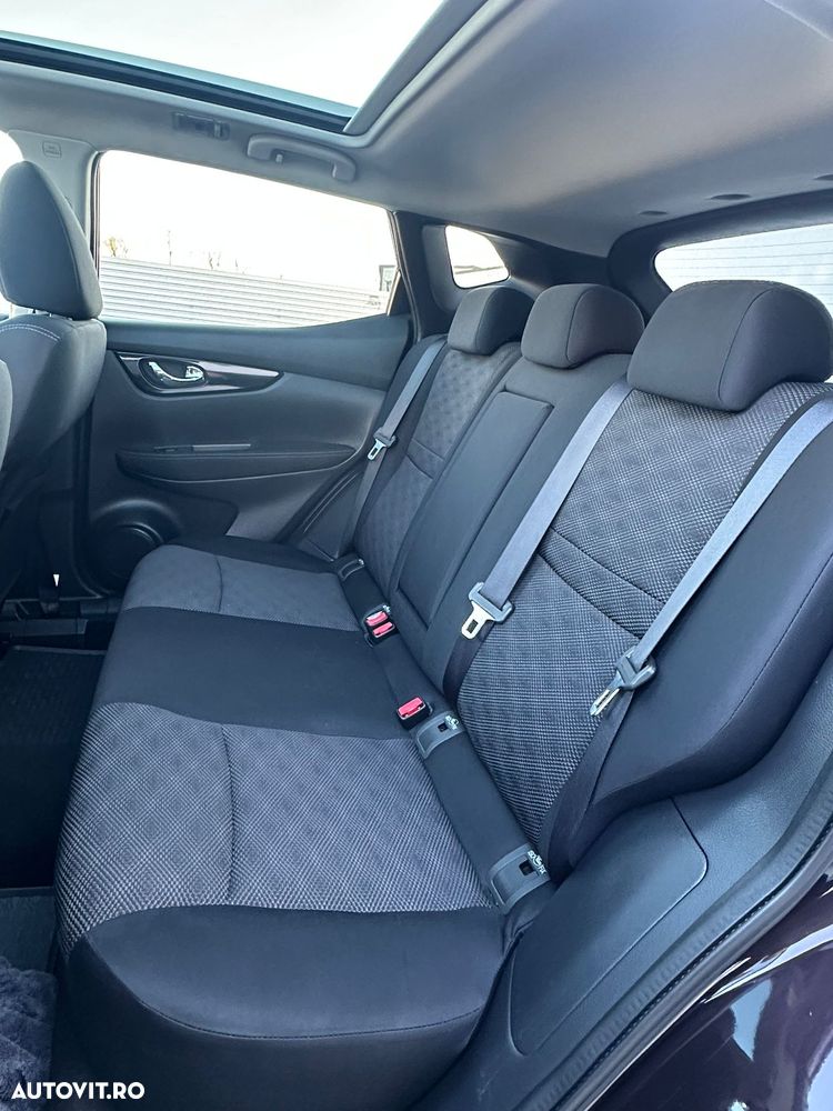 Nissan Qashqai 1.5 DCI Start/Stop Tekna - 12