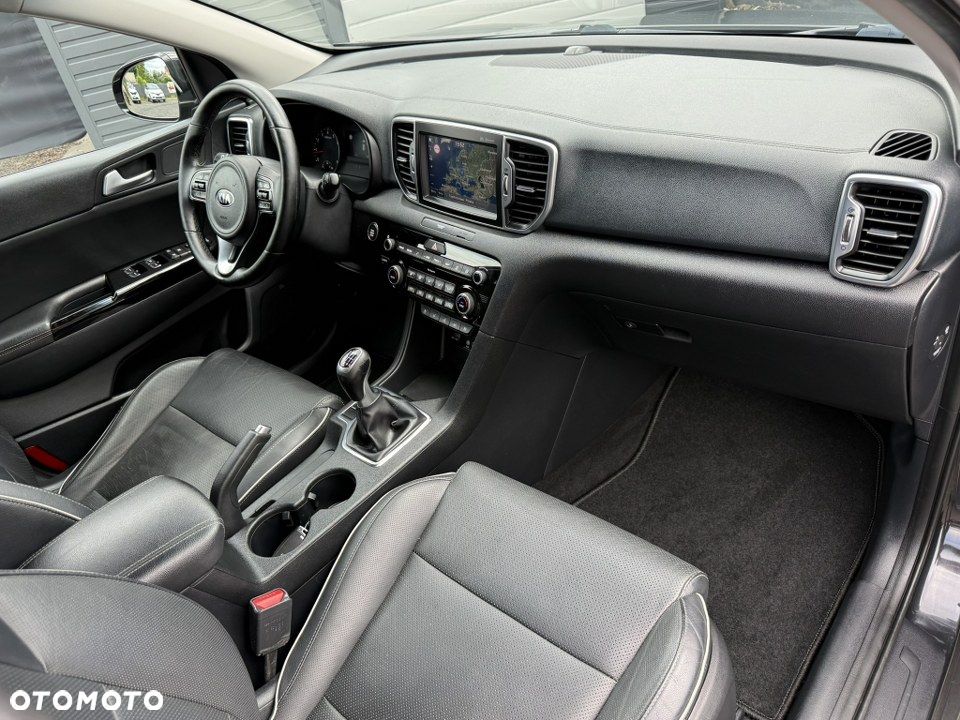 Kia Sportage 1.6 GDI 2WD Black Edition - 29