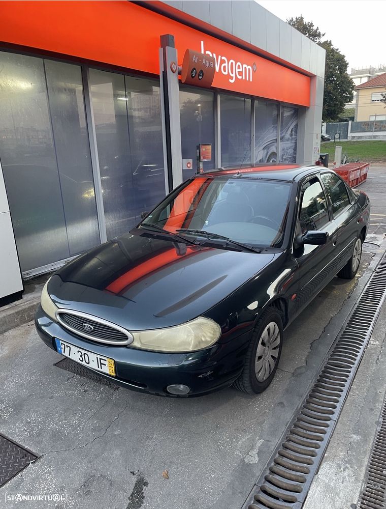 Ford Mondeo 1.6i 16V Ghia - 8