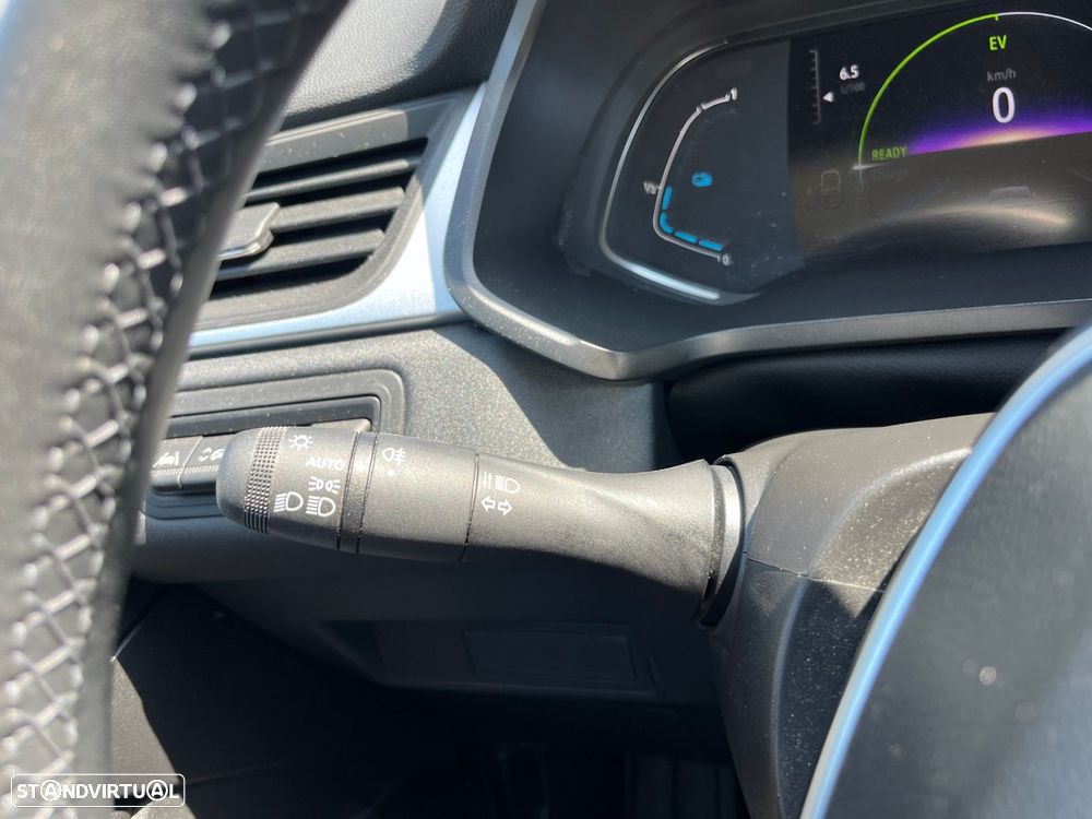 Renault Captur 1.6 E-Tech Full Hybrid Evolution - 16