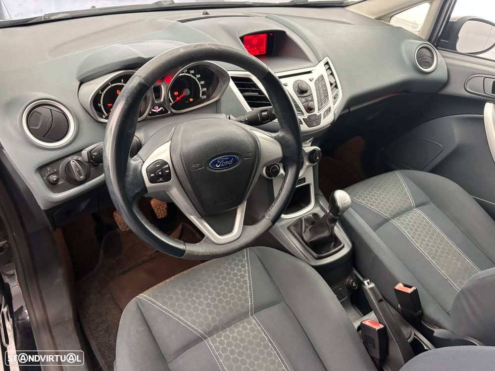 Ford Fiesta 1.25 Titanium - 5