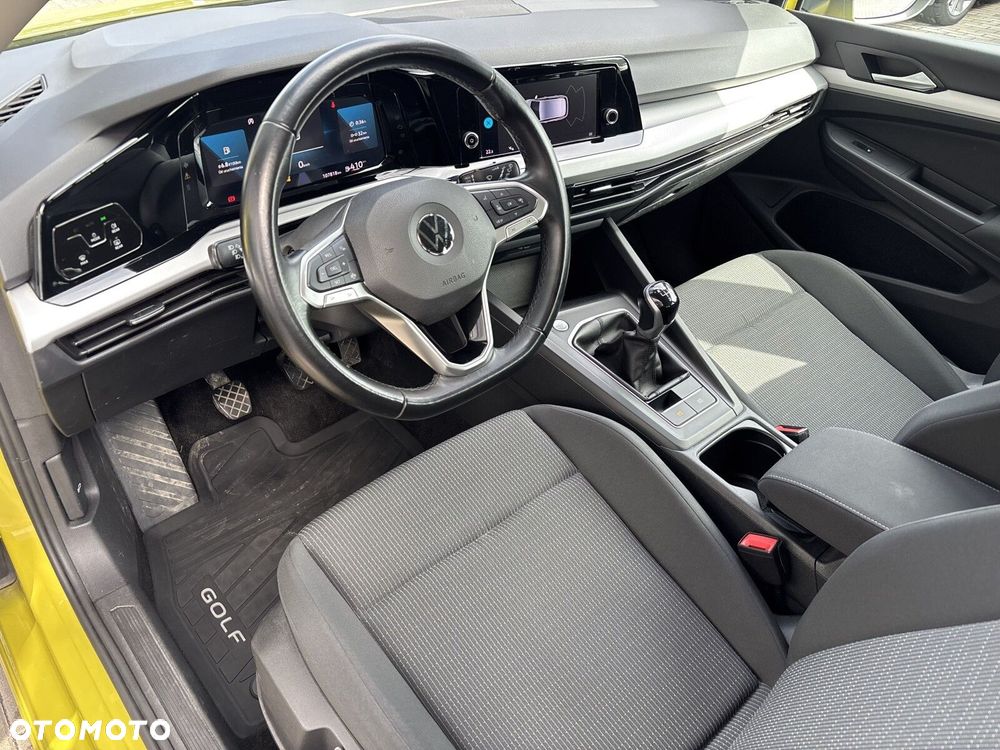 Volkswagen Golf - 16