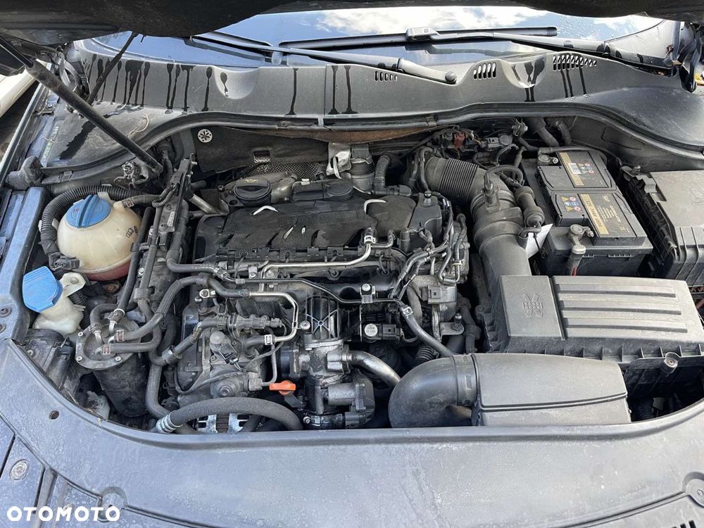 Volkswagen Passat - 9