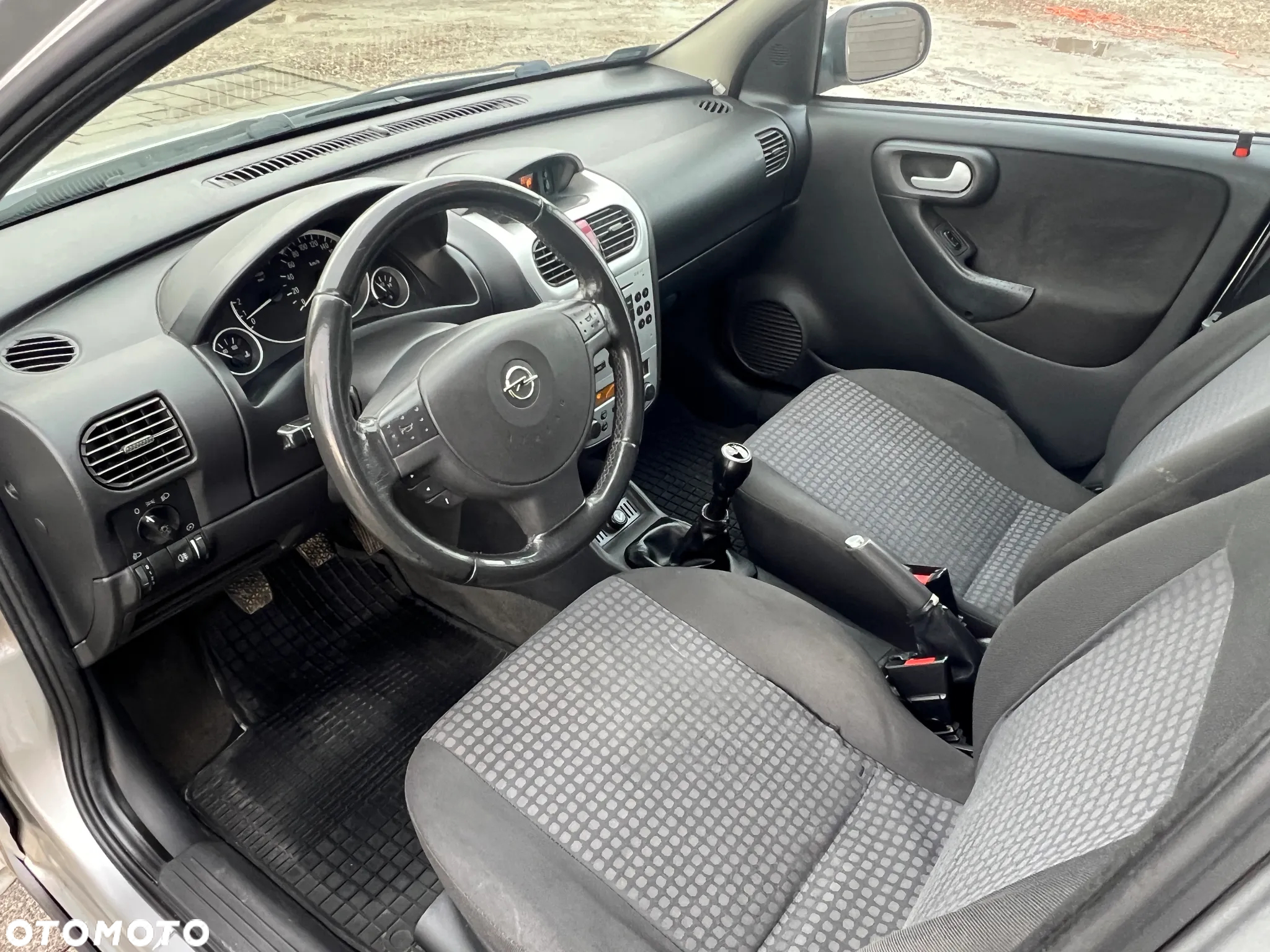 Opel Corsa 1.0 12V Enjoy - 15