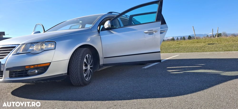 Volkswagen Passat 2.0 TDI DPF Highline - 1