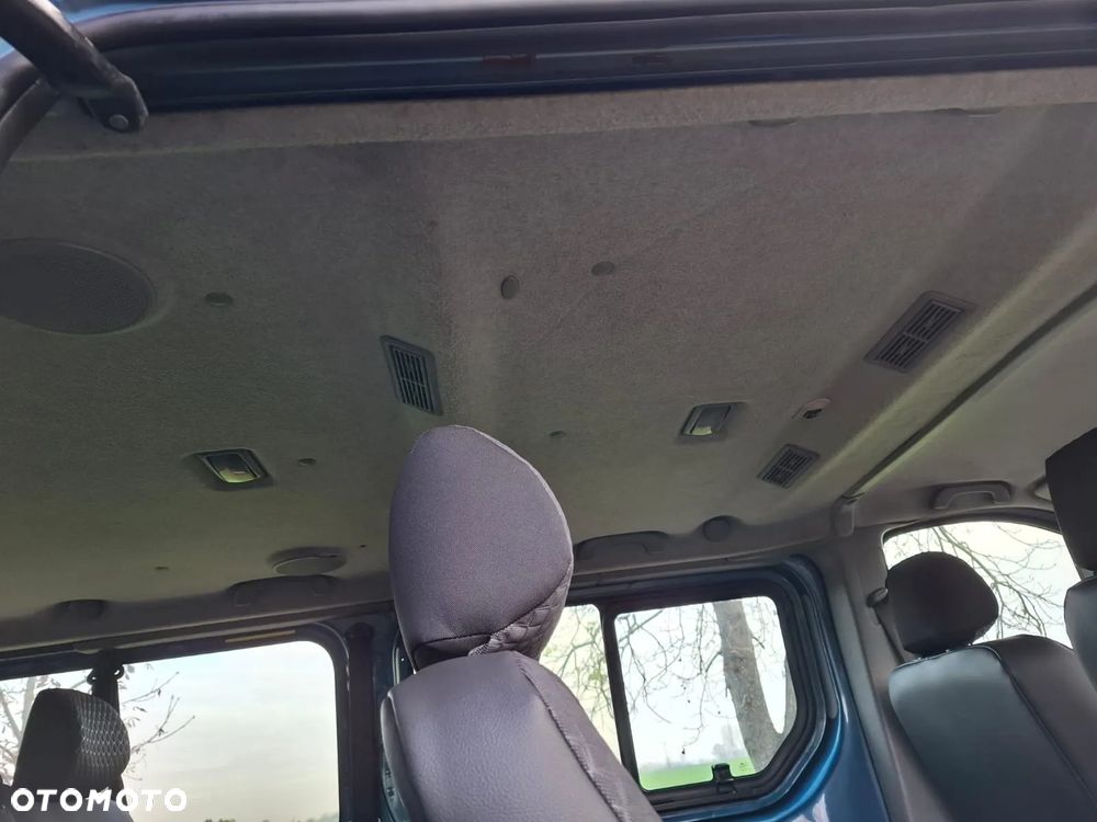 Renault Trafic - 11