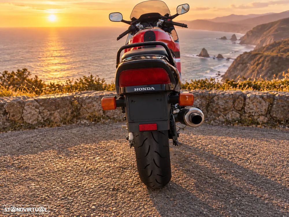Honda CBR 1000F - 5