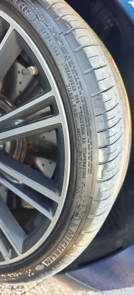 BMW Seria 5 540i - 22