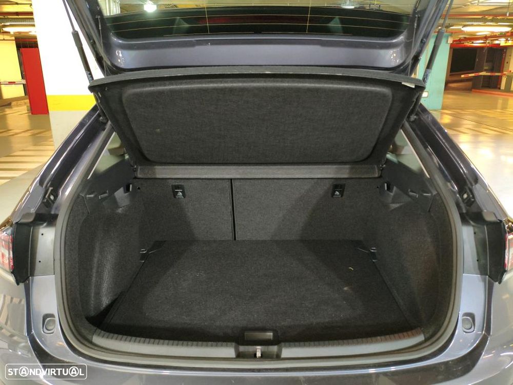 VW Taigo 1.0 TSI Urban - 11