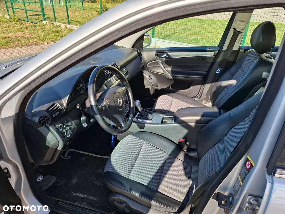 Mercedes-Benz Klasa C 180 Kompressor Automatik Elegance Sport Edition - 9