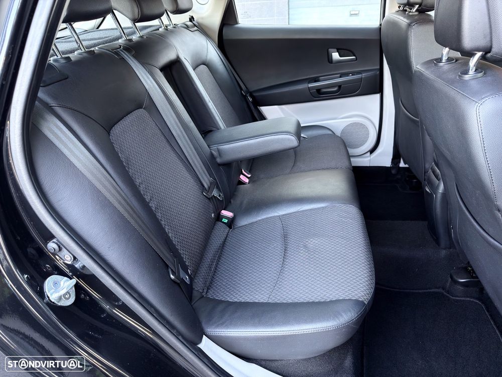Kia Ceed 1.6 CRDi EX - 16