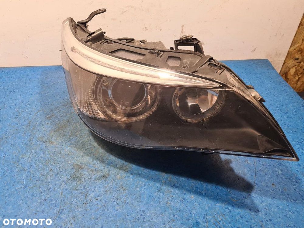 BMW 5 E61 E60 REFLEKTOR PRAWY - 2
