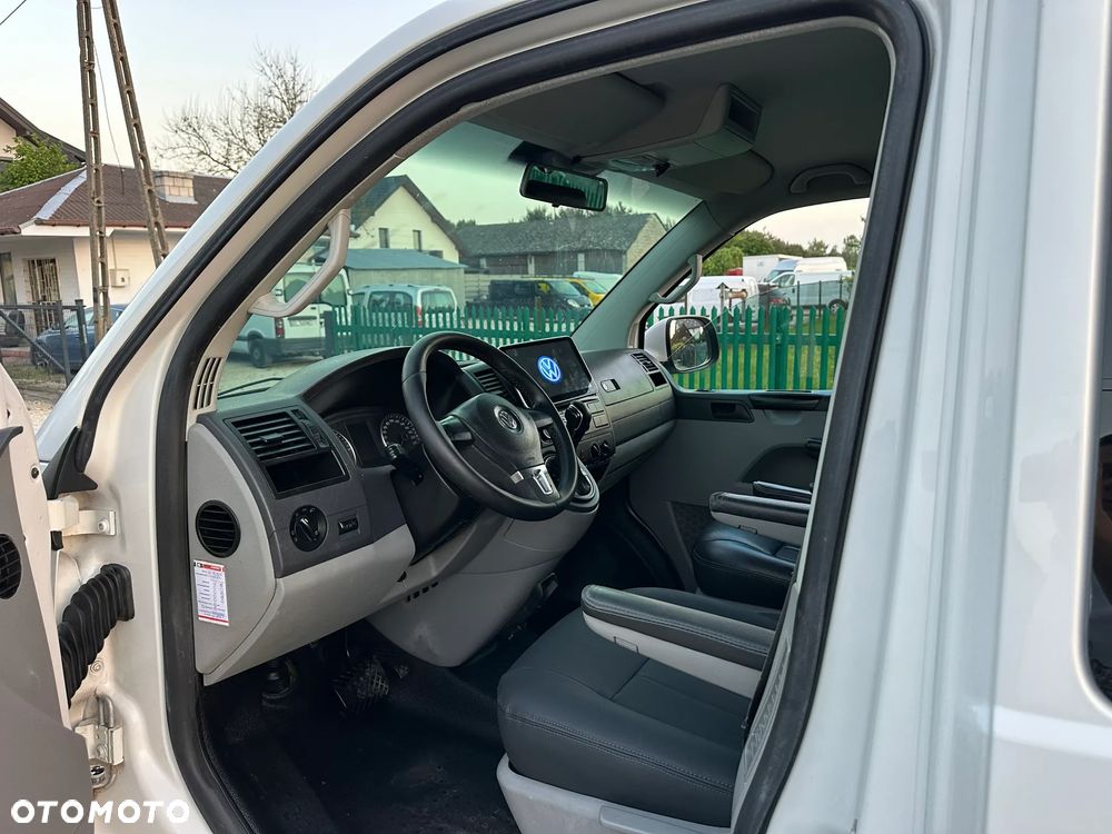 Volkswagen Transporter - 6