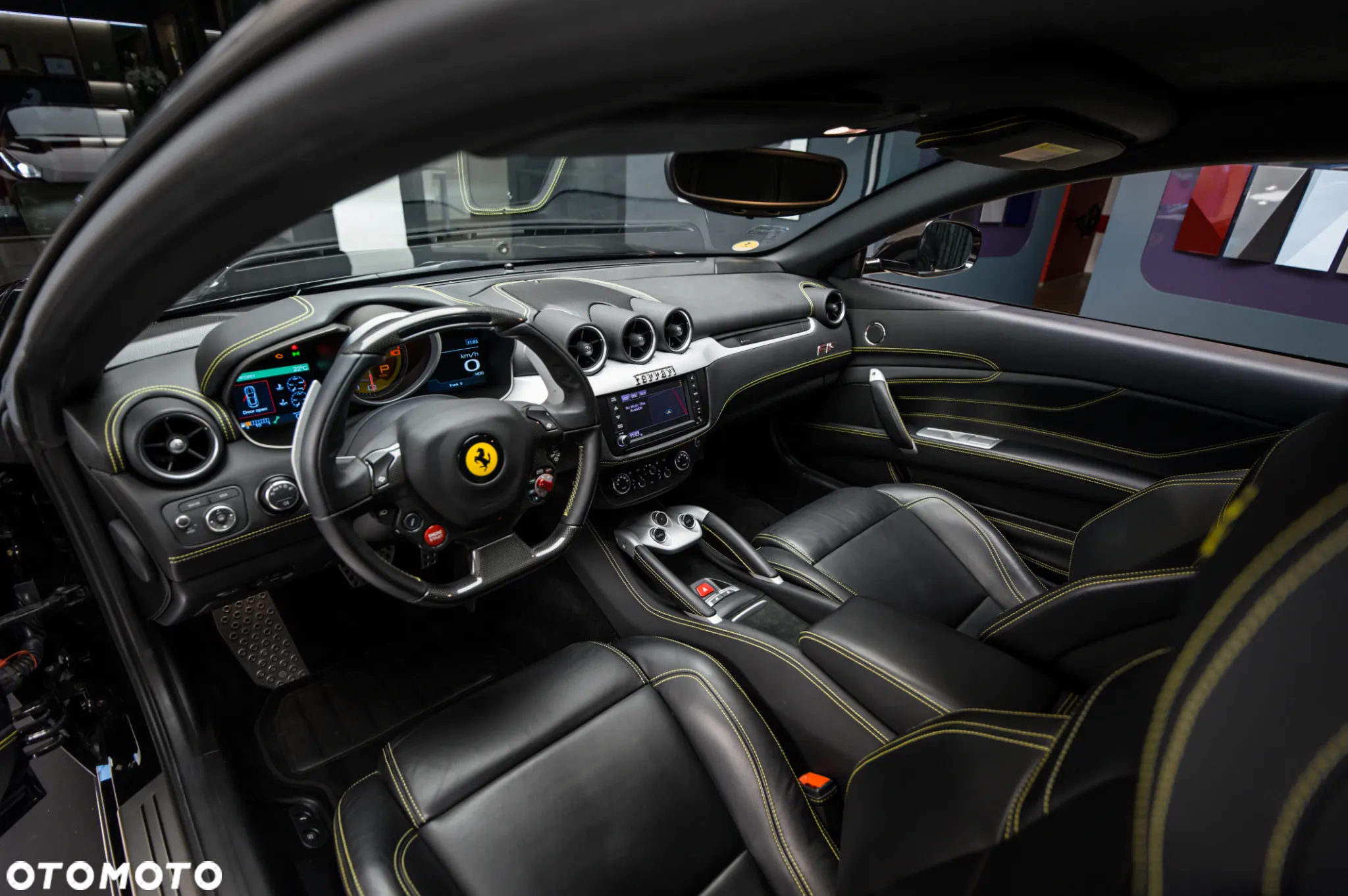 Ferrari FF Standard - 24