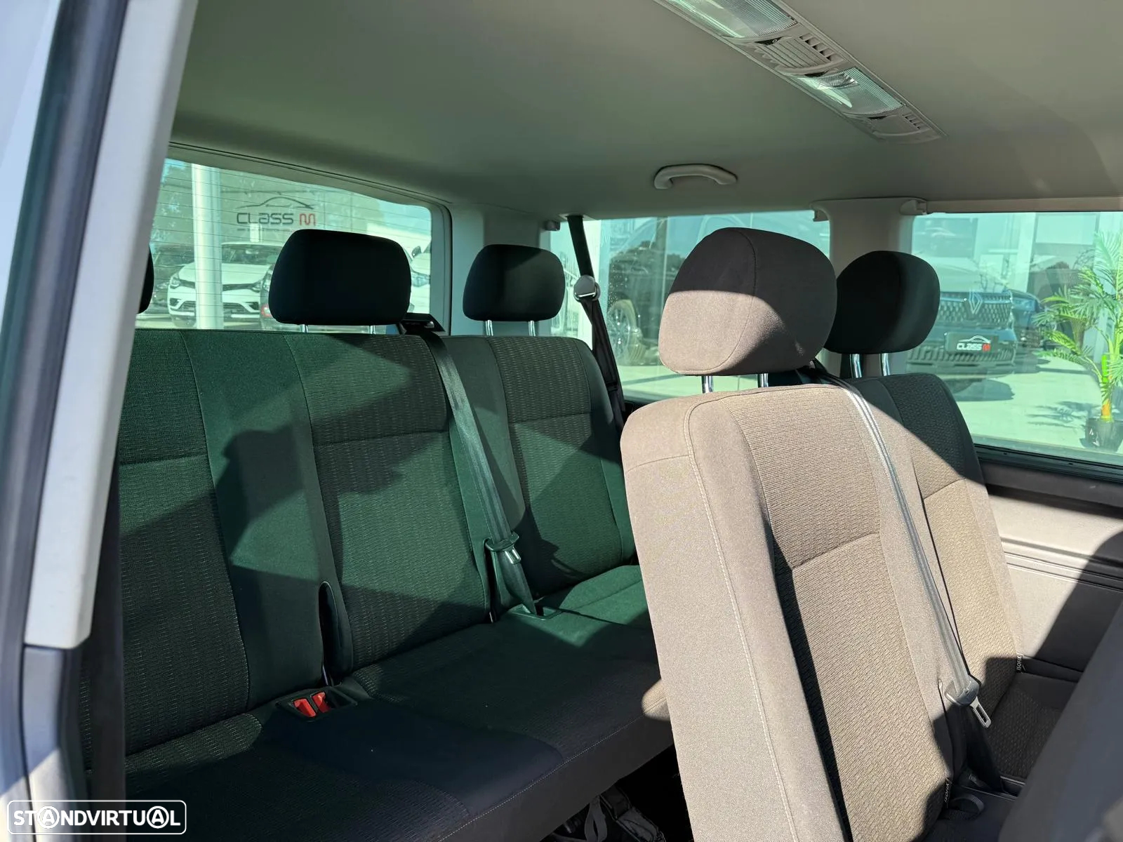 VW Caravelle 2.0 TDi BM Longa Comfortline - 34