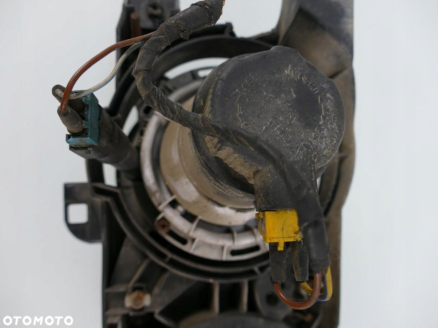 BMW E32 LAMPA PRAWY PRZÓD PRAWA PRZEDNIA - 8