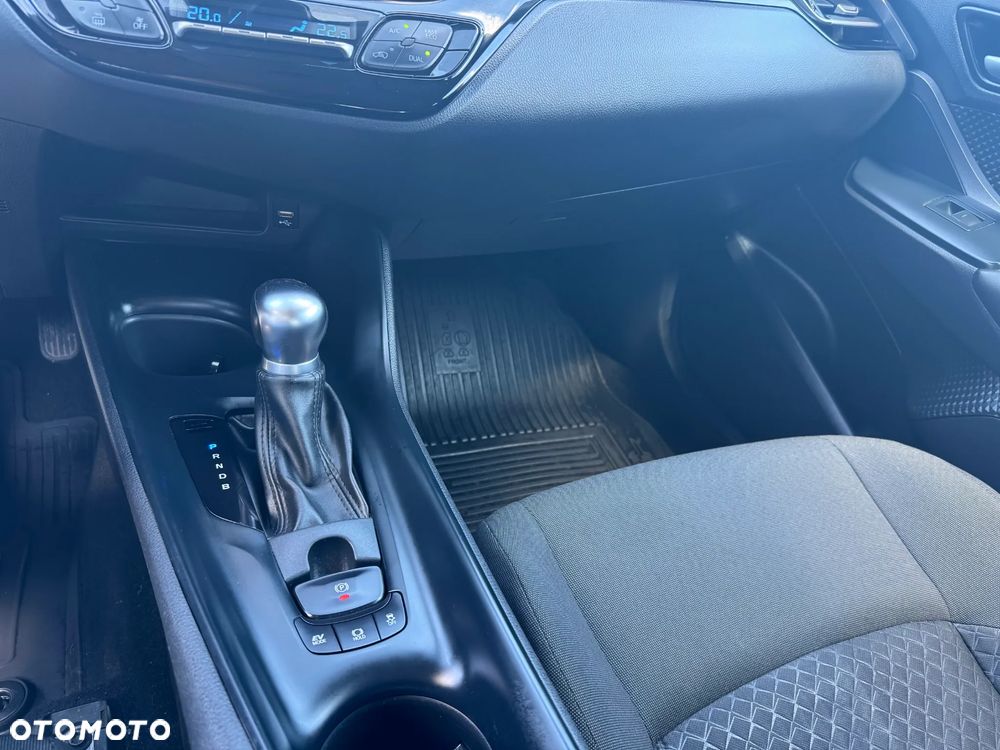 Toyota C-HR 1.8 Hybrid GPF Comfort - 18
