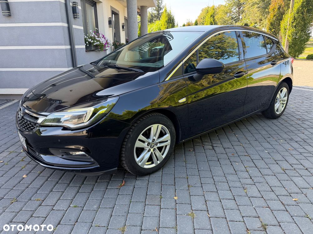 Opel Astra 1.6 D (CDTI) Start/Stop Dynamic - 4