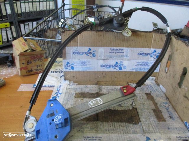 Elevador Manual 93BBF27000A FORD MONDEO 1995 5P TD - 2