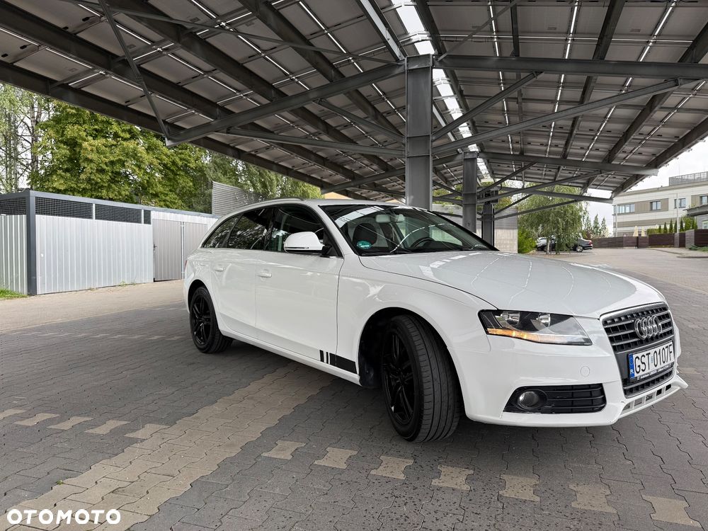 Audi A4 Avant 2.0 TDI DPF Attraction - 8