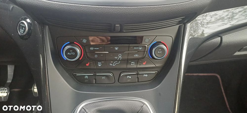 Ford Kuga 2.0 TDCi AWD ST-Line - 10