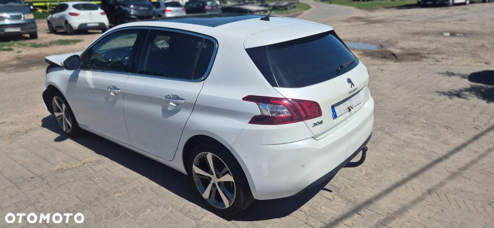 Peugeot 308 1.2 PureTech Allure S&S - 10