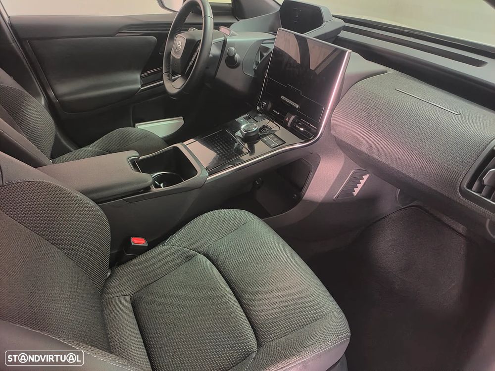 Toyota bZ4X 71,4 kWh Exclusive - 7