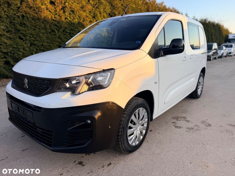 Peugeot Partner  21r 130 HK Niski przebieg 1wł ASO 5 dzwi Euro6.2/ford/opel/citroen - 1