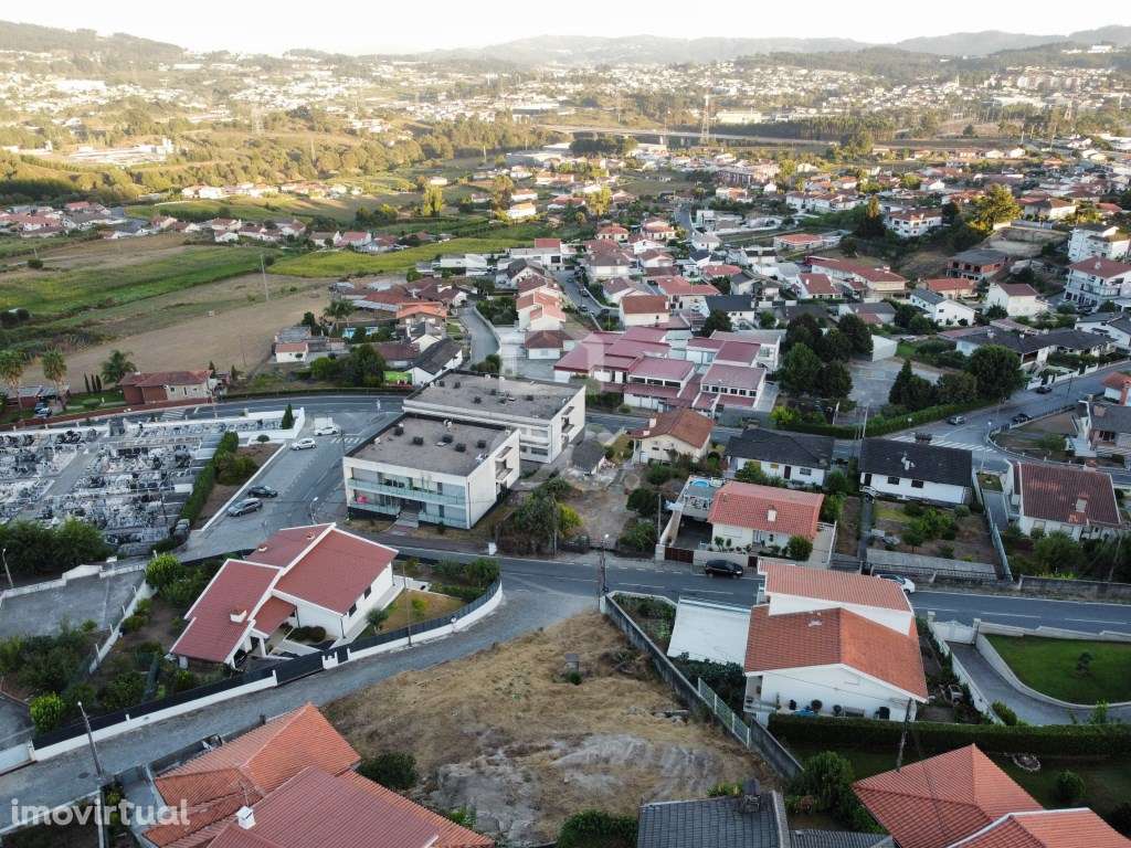 Terreno para Construção em Pedome - 696m² | Excelente Localização - Grande imagem: 5/35