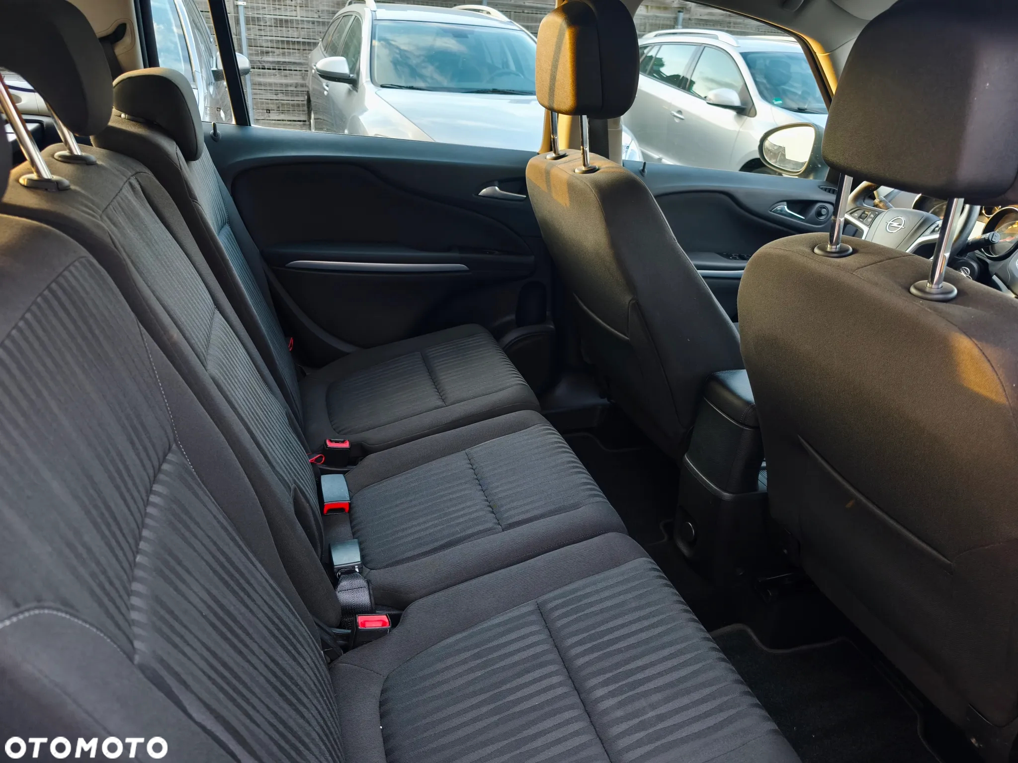 Opel Zafira Tourer 1.8 Edition - 9