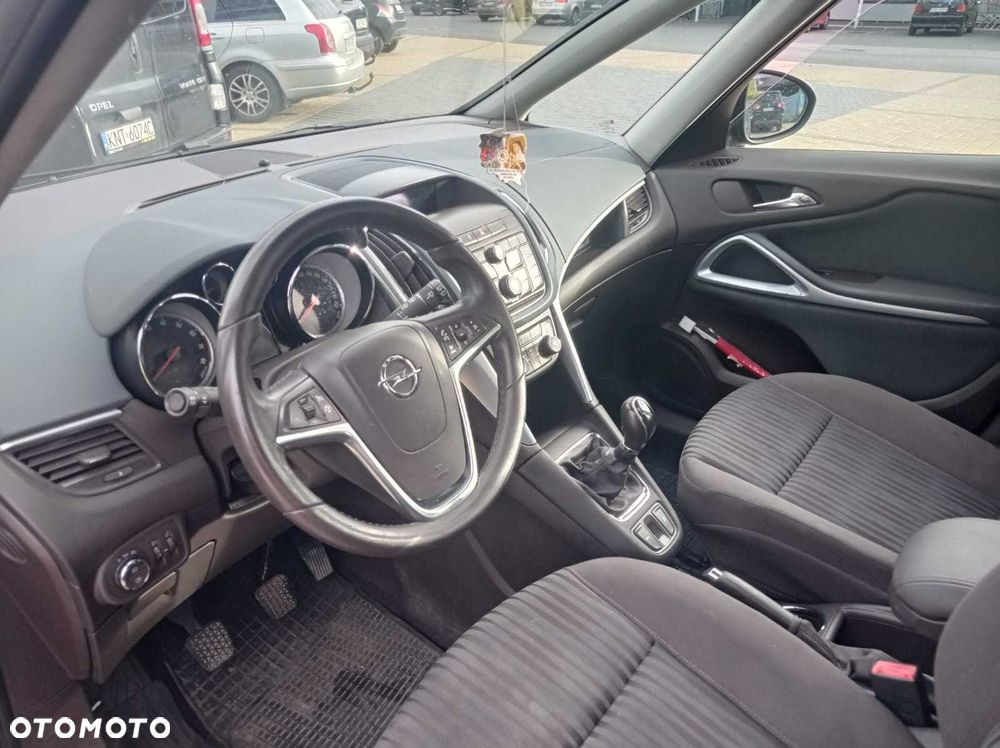 Opel Zafira - 7