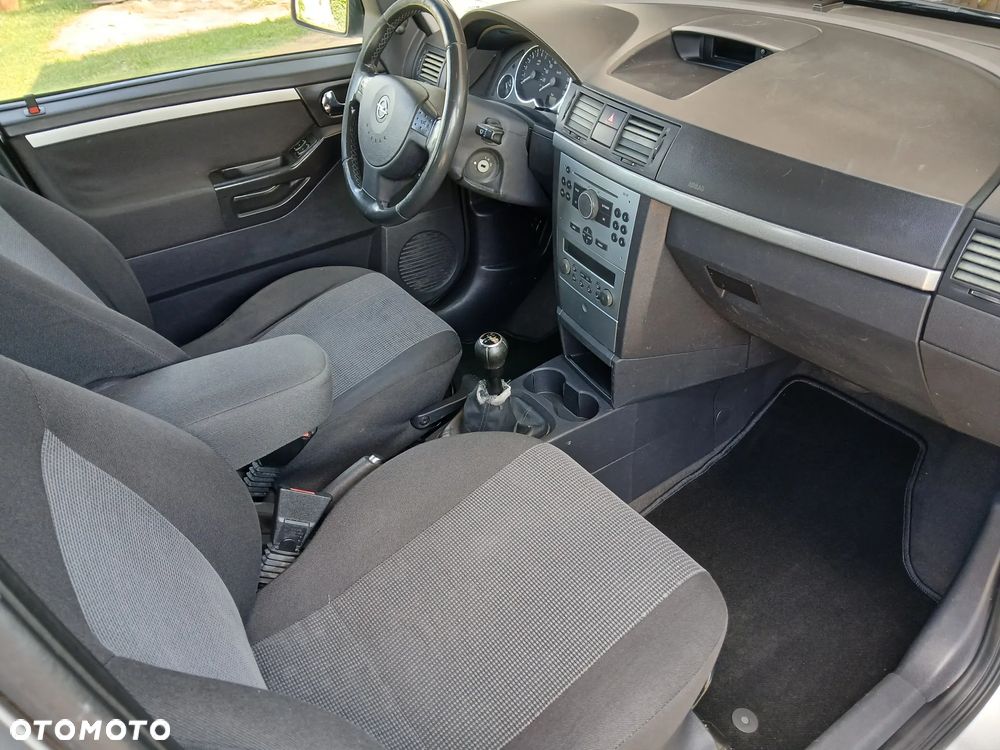Opel Meriva - 13