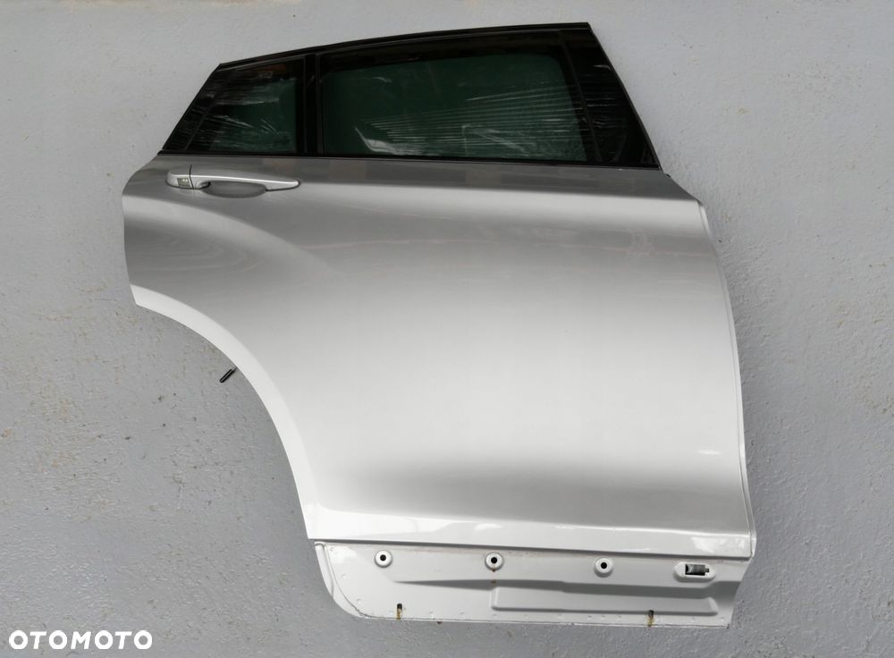 drzwi prawy prawe tył tylne bmw x4 f26 a83 glacier silber - 1