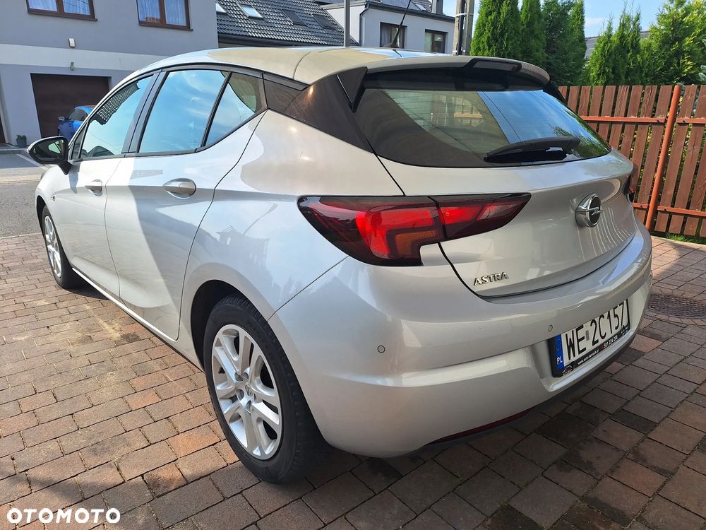 Opel Astra 1.2 T Edition S&S - 8