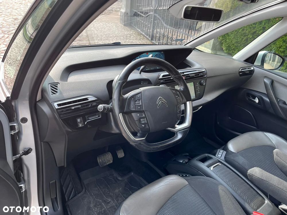 Citroën C4 Picasso 2.0 HDi FAP EGS6 Exclusive - 11
