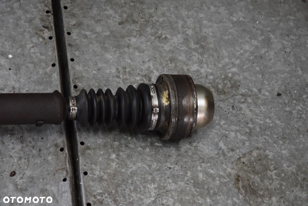 JEEP GRAND CHEROKEE WJ 4.0 LF WAŁ PRZÓD - 3