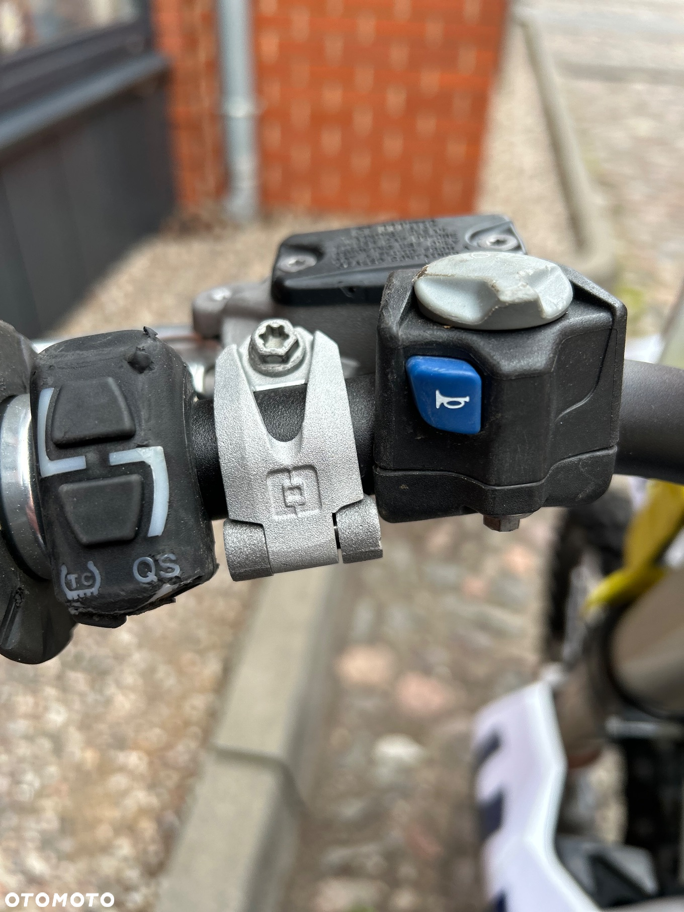Husqvarna FE - 12