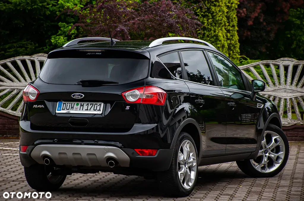 Ford Kuga 2.0 TDCi 4WD Titanium Plus - 16