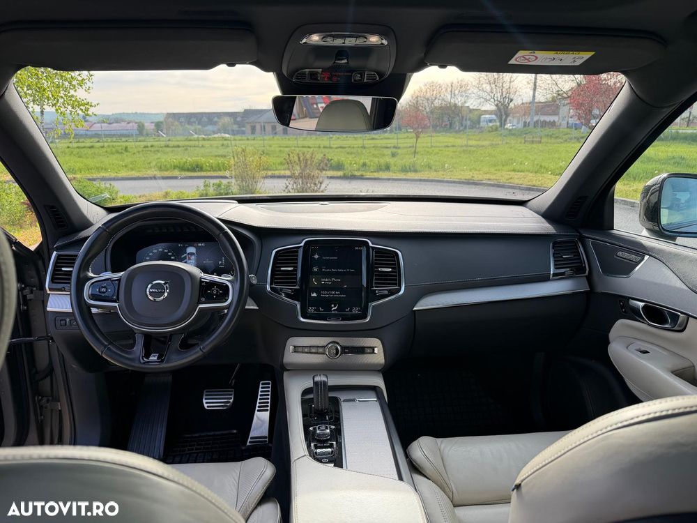 Volvo XC 90 - 19
