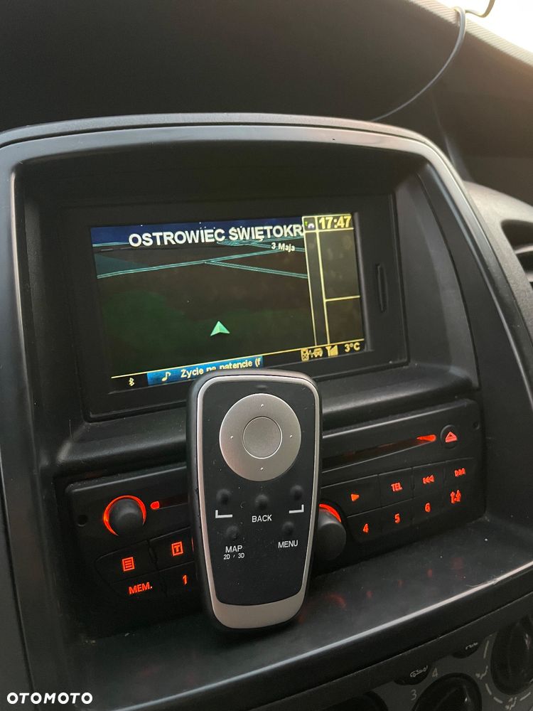 Opel Vivaro L2H1 2.9t - 7