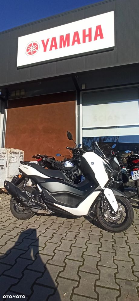 Yamaha NMAX - 1