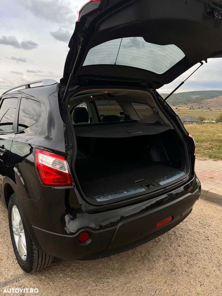 Nissan Qashqai+2 +2 1.6 2WD Visia - 1
