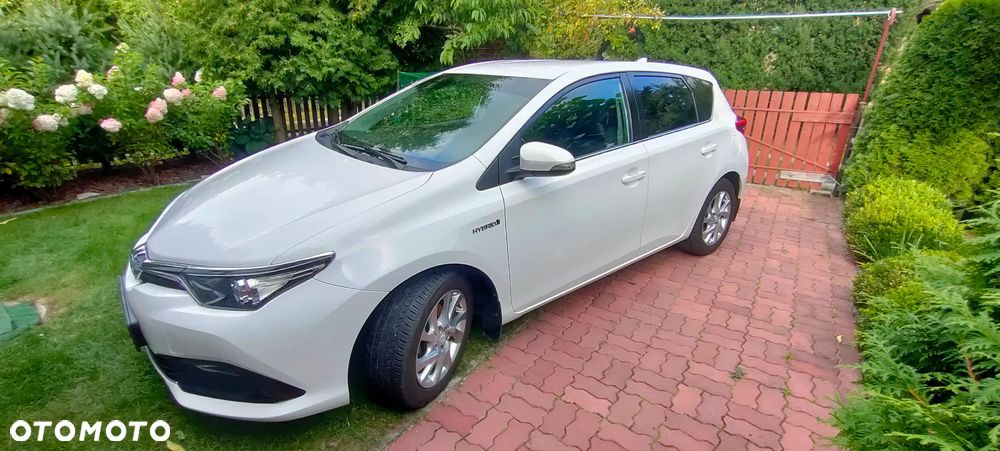 Toyota Auris - 2