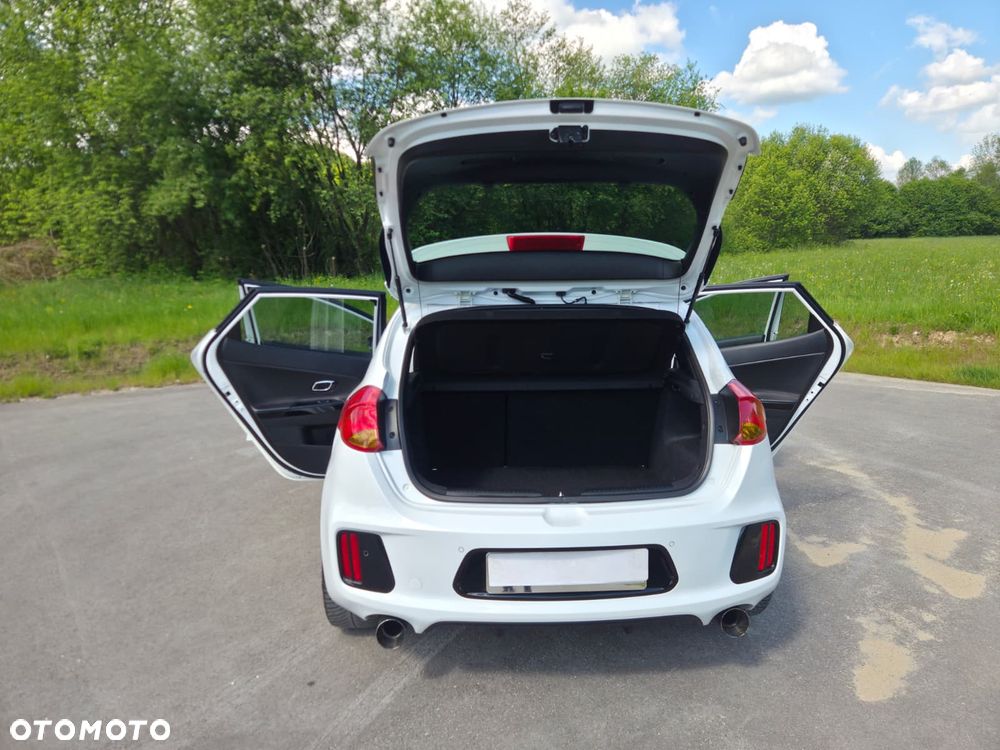 Kia Ceed 1.6 T-GDI GT-Challenge - 27