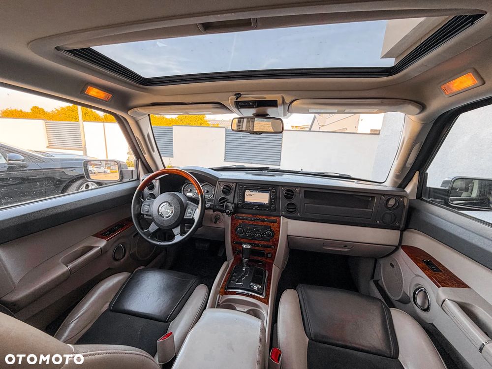 Jeep Commander 3.0 CRD Overland - 13