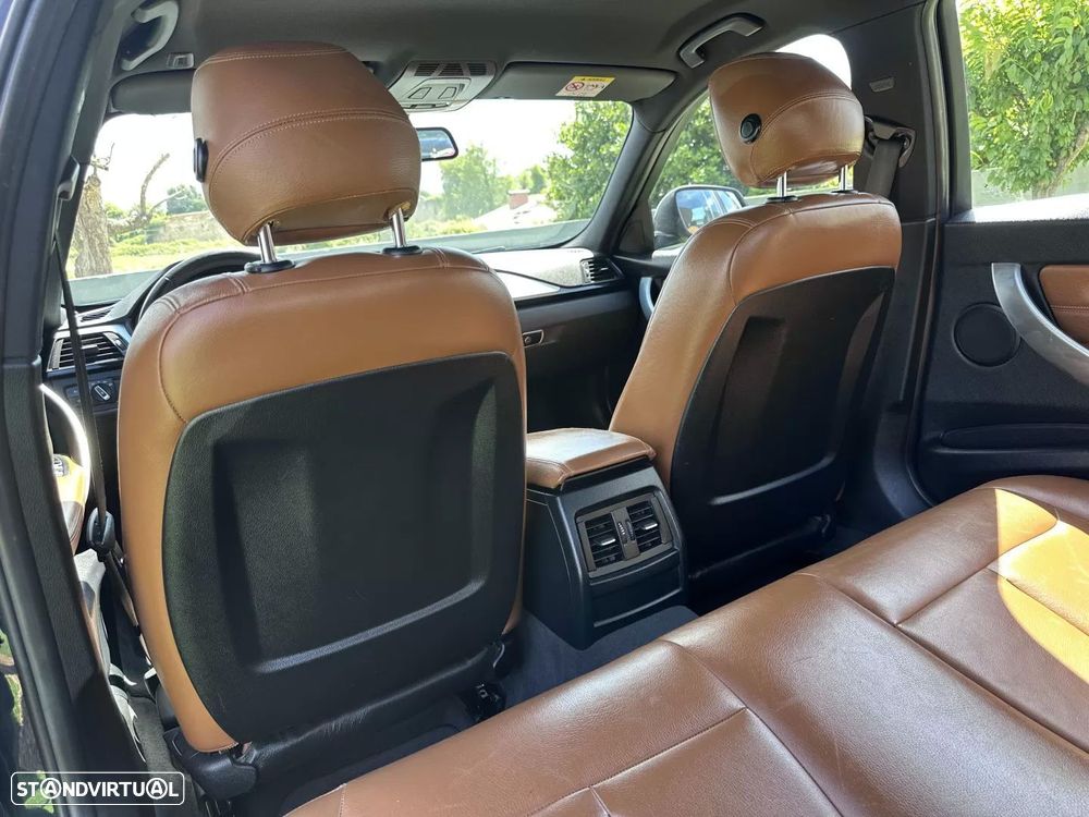 BMW 320 d Luxury Line - 49