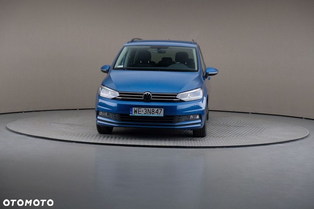 Volkswagen Touran - 3