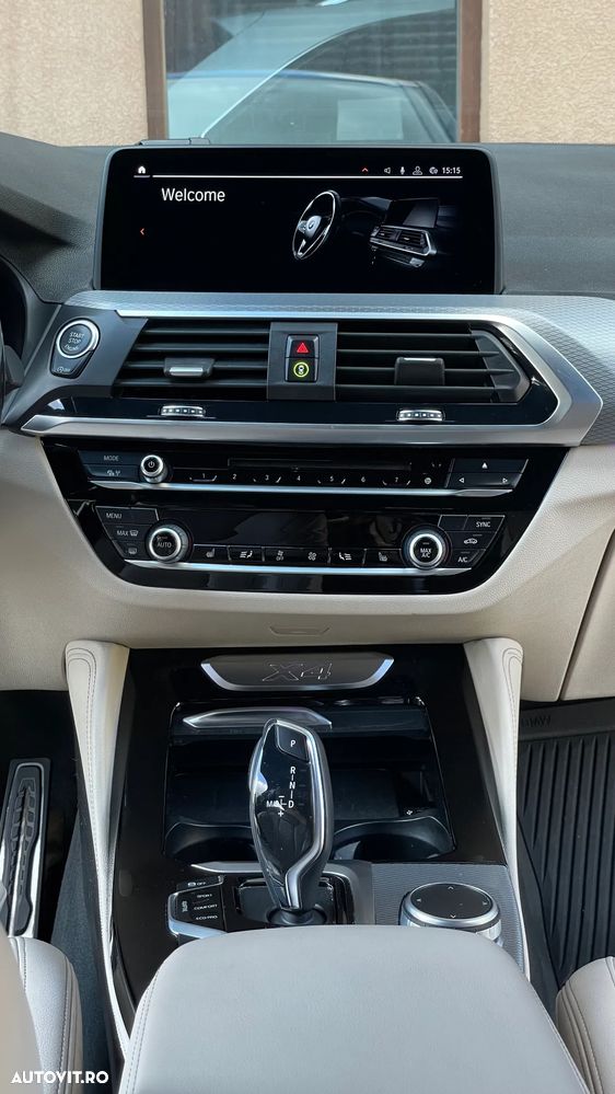 BMW X4 xDrive20i AT xLine - 15